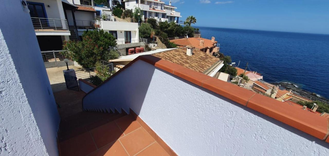 Appartamento Terrazza Vista Mare Кала-Гононе Екстер'єр фото